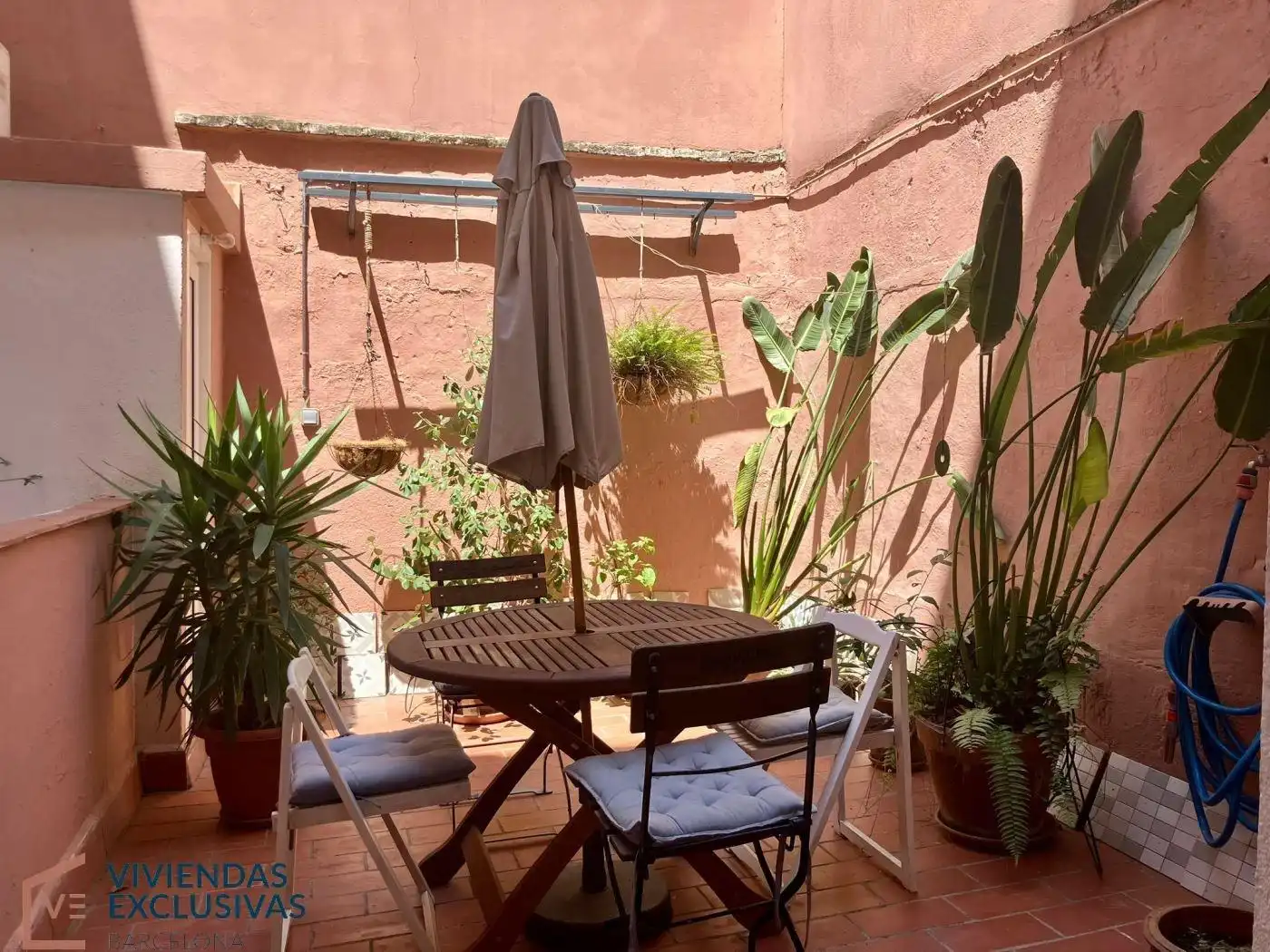 Terrasse von Wohnung zum Verkauf in Barcelona mit Klimaanlage, Heizung und Privatgarten