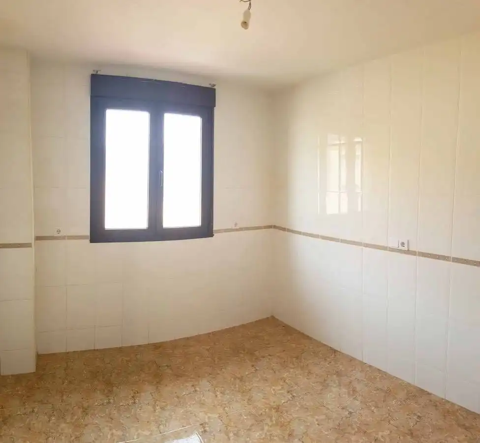 Habitación de Dúplex de alquiler en Medina de Rioseco con Calefacción y Balcón