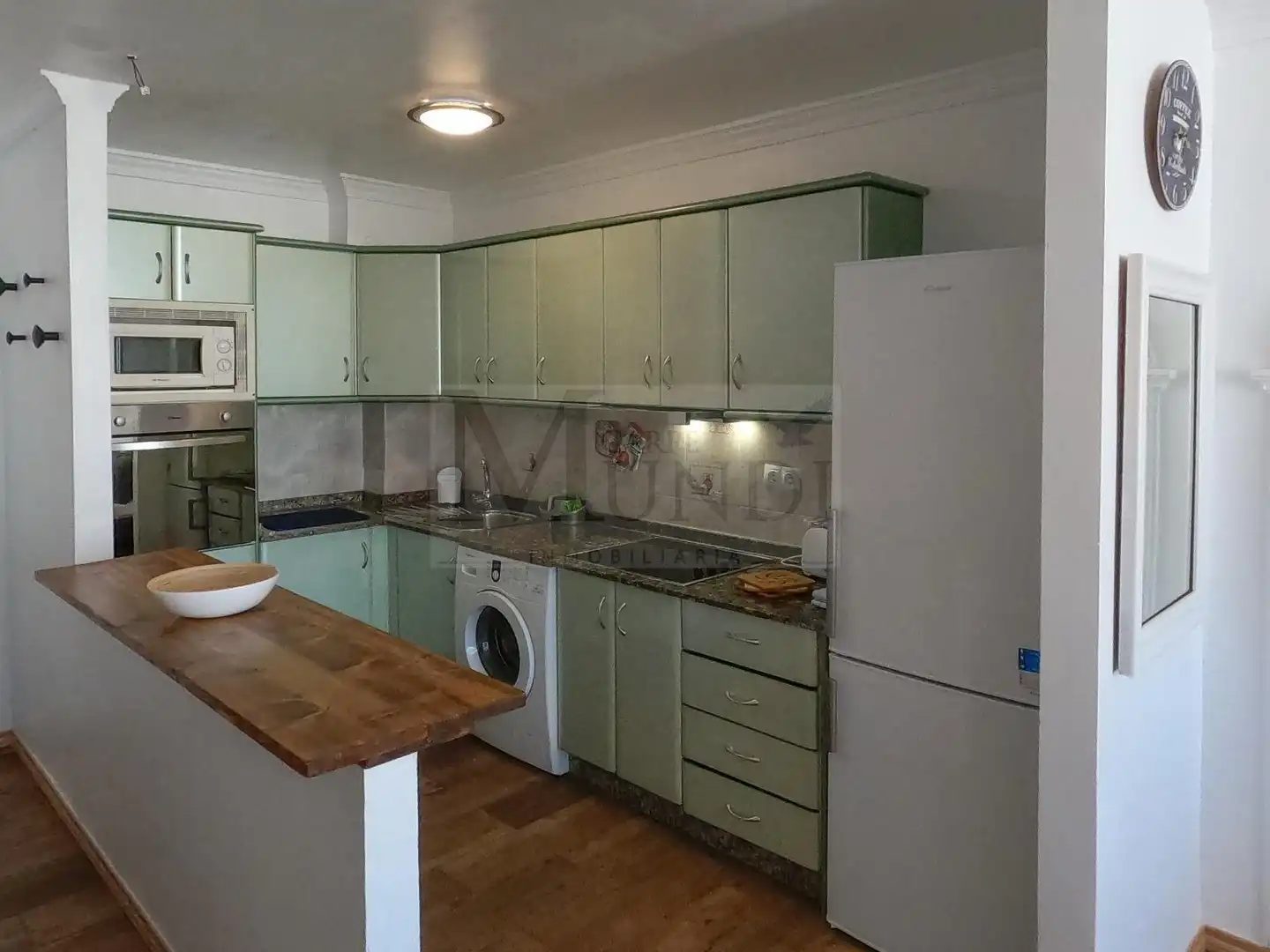 Cuina de Apartament en venda en La Oliva amb Terrassa i Moblat