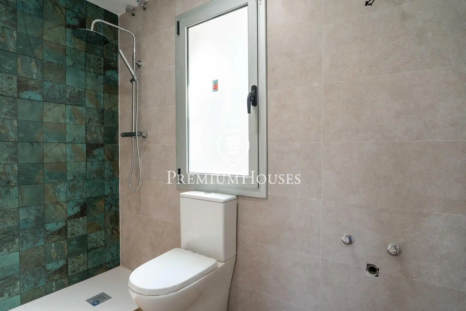 Baño de Casa o chalet en venta en Sant Pere de Ribes con Aire acondicionado, Calefacción y Jardín privado