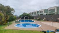 Piscina de Pis en venda en Las Palmas de Gran Canaria amb Jardí privat i Terrassa