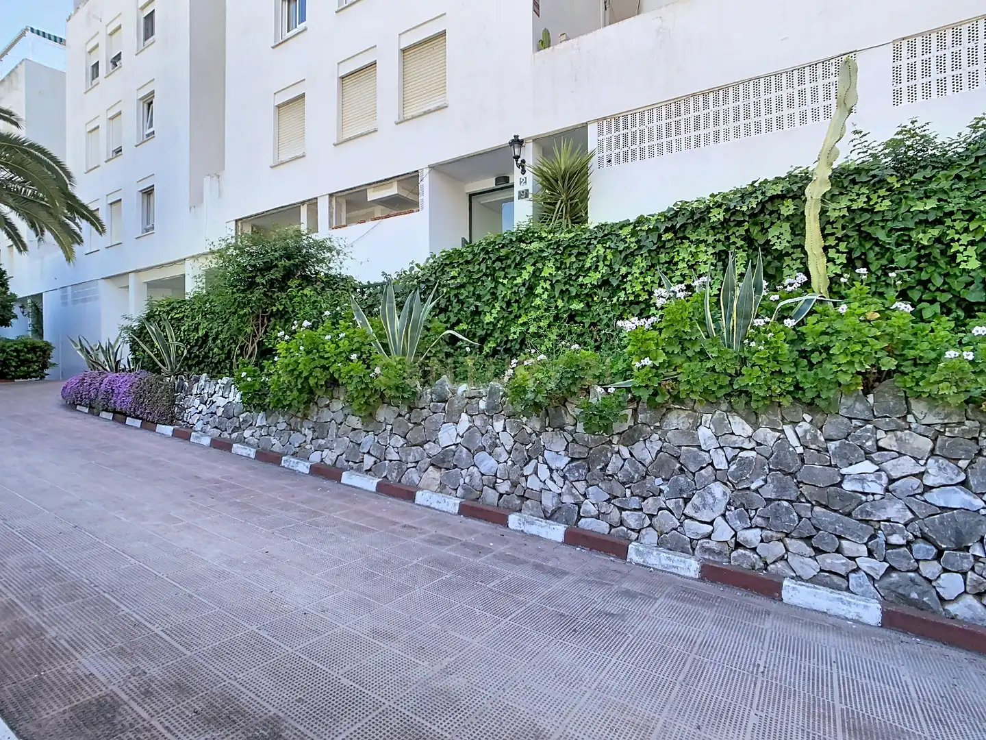 Local en venta en Calle Carmen Montes, Torremolinos, Spain, La Carihuela - Los Nidos