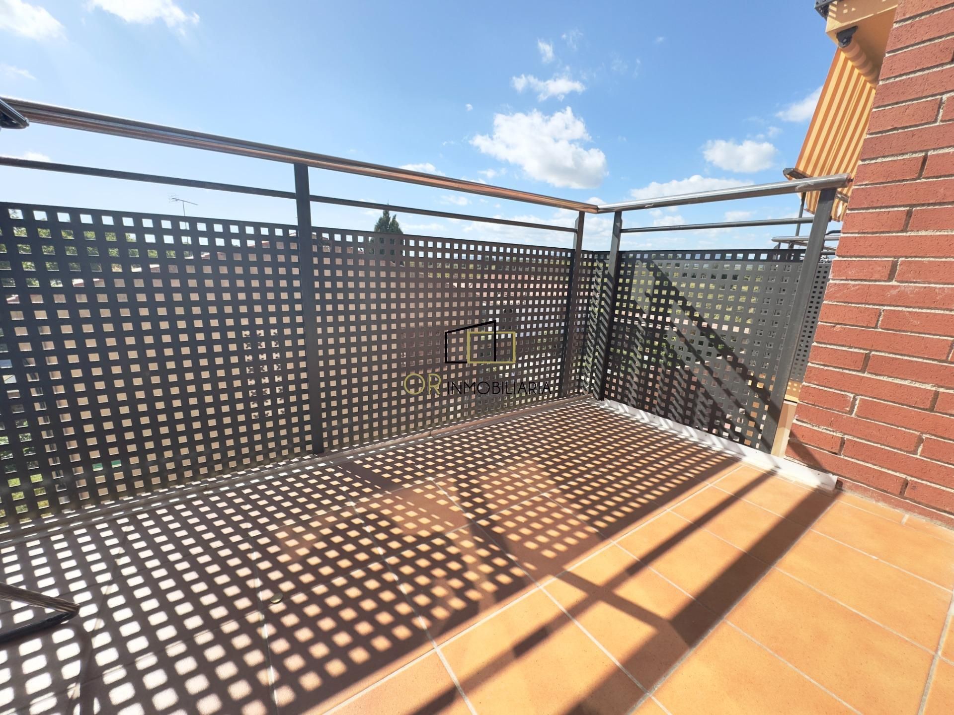 Terrace of Flat for sale in Santa Margarida I Els Monjos  with Air Conditioner, Heating and Terrace