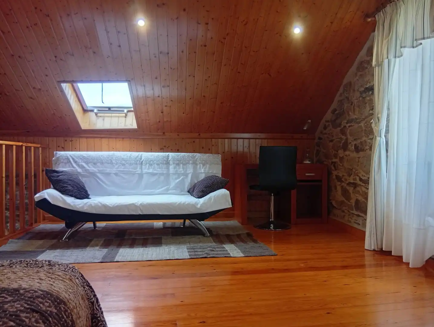 Sala d'estar de Casa o xalet en venda en Cabanas amb Calefacció, Jardí privat i Traster