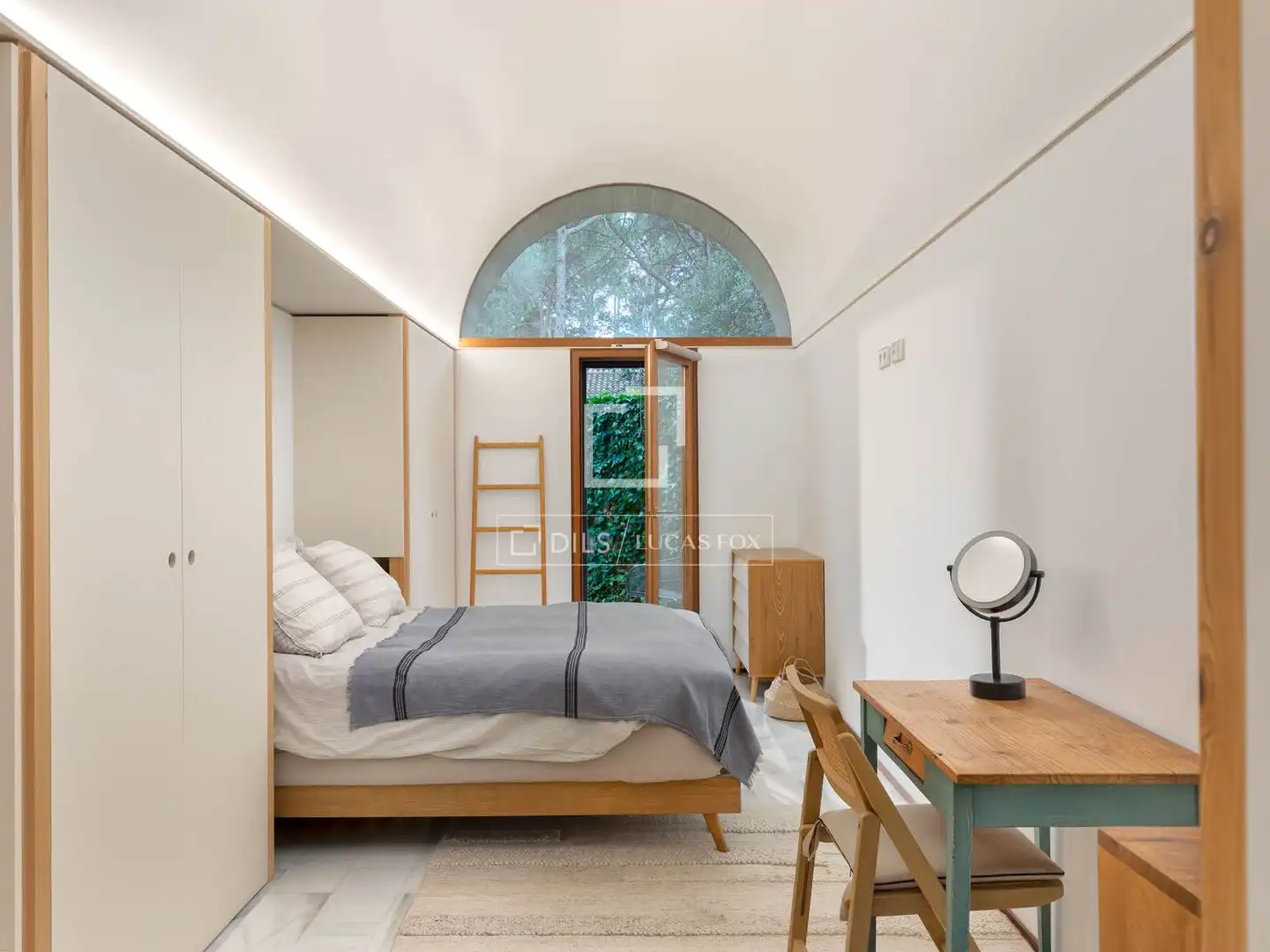 Bedroom of Houses for sale in L'Escala  with Air Conditioner, Heating and Private garden
