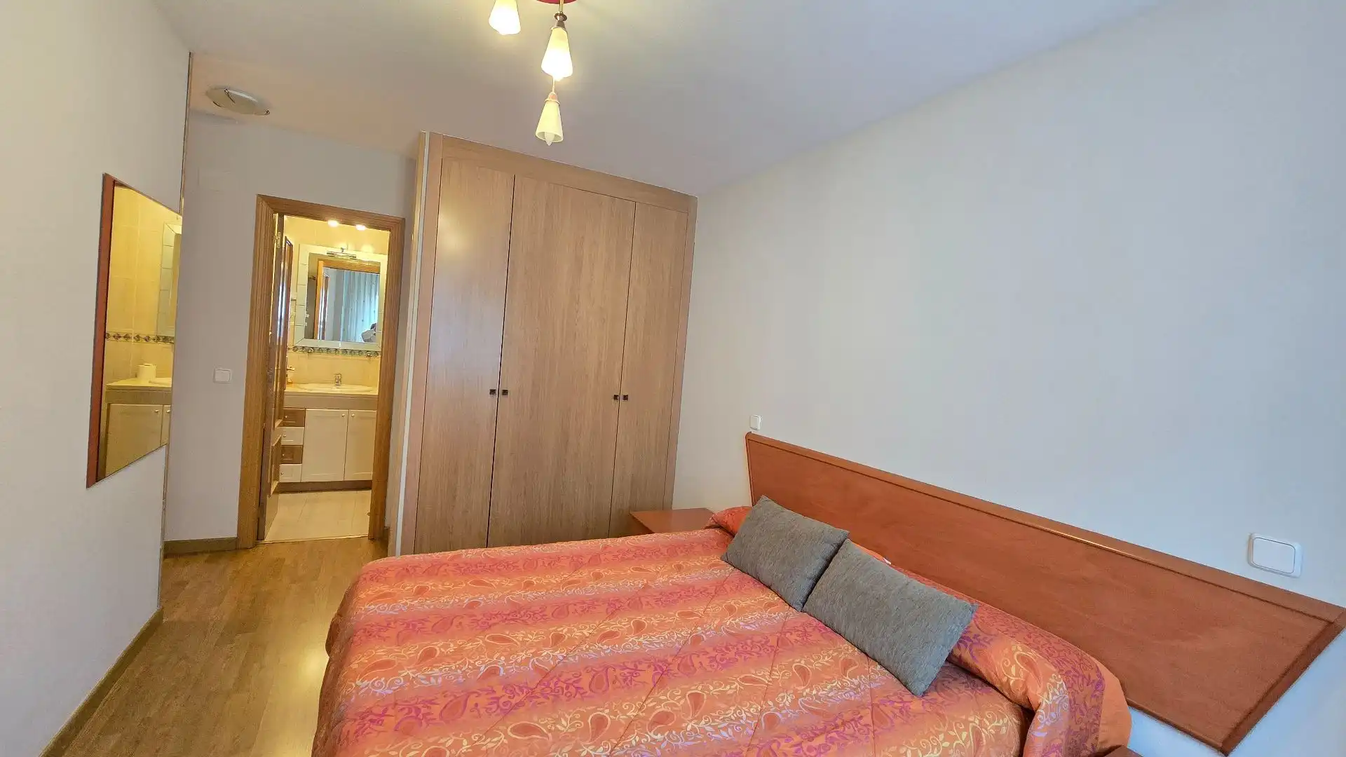 Habitación de Piso en venta en Parla con Calefacción, Terraza y Trastero