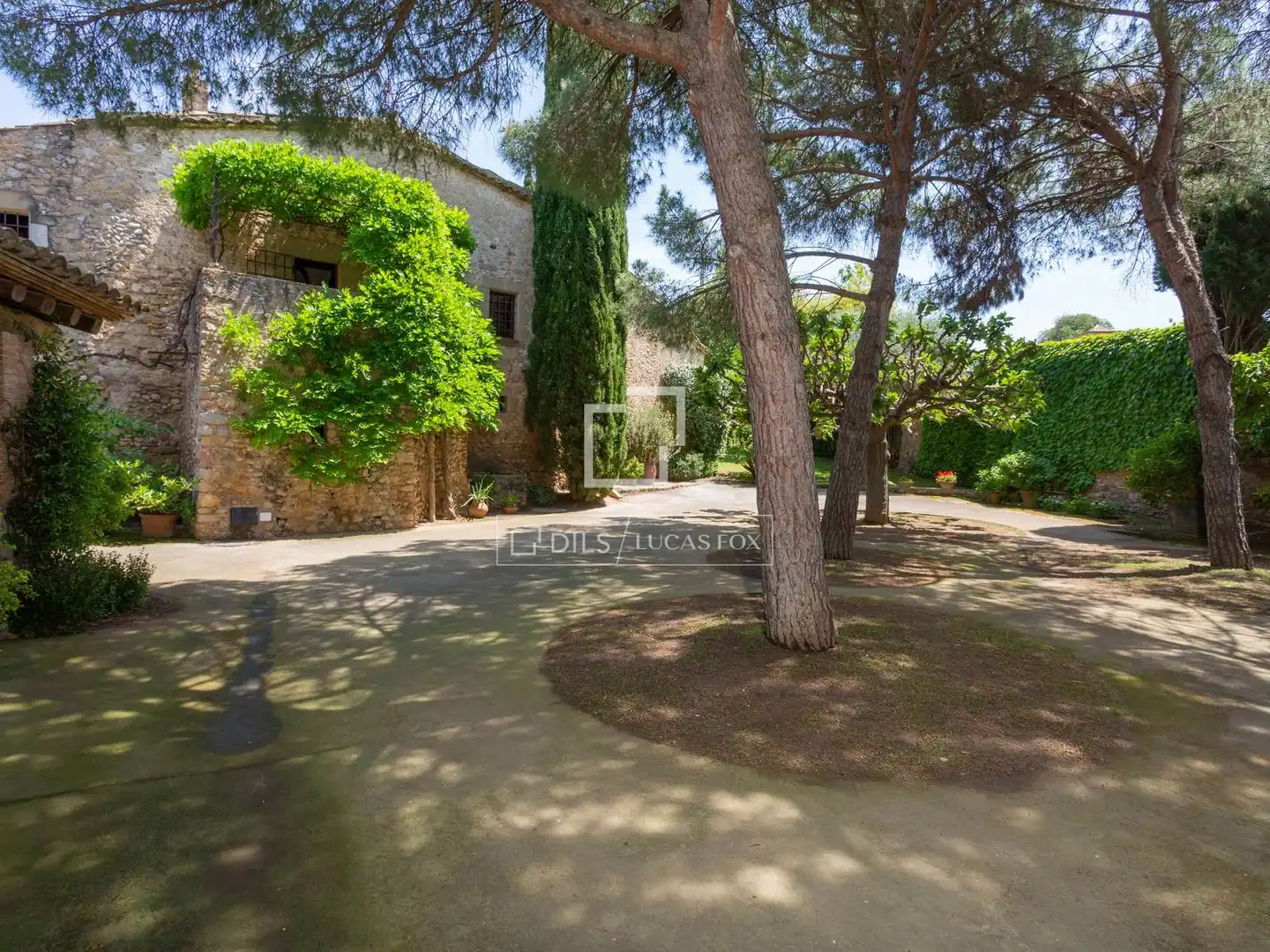 Jardín de Finca rústica en venta en Sant Mori con Calefacción, Jardín privado y Terraza