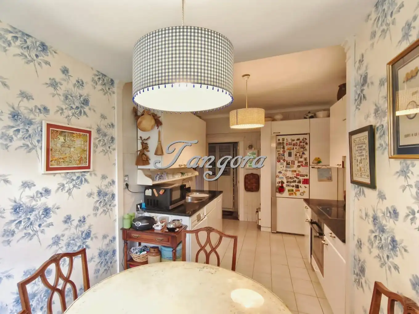 Cocina de Piso en venta en Getxo  con Calefacción, Parquet y Trastero