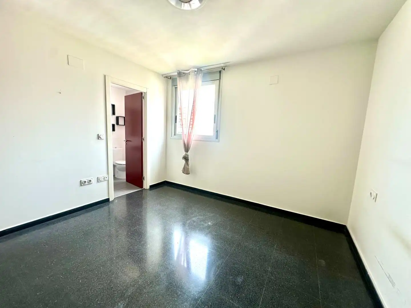 Dormitori de Pis en venda en Gandia amb Aire condicionat, Calefacció i Terrassa