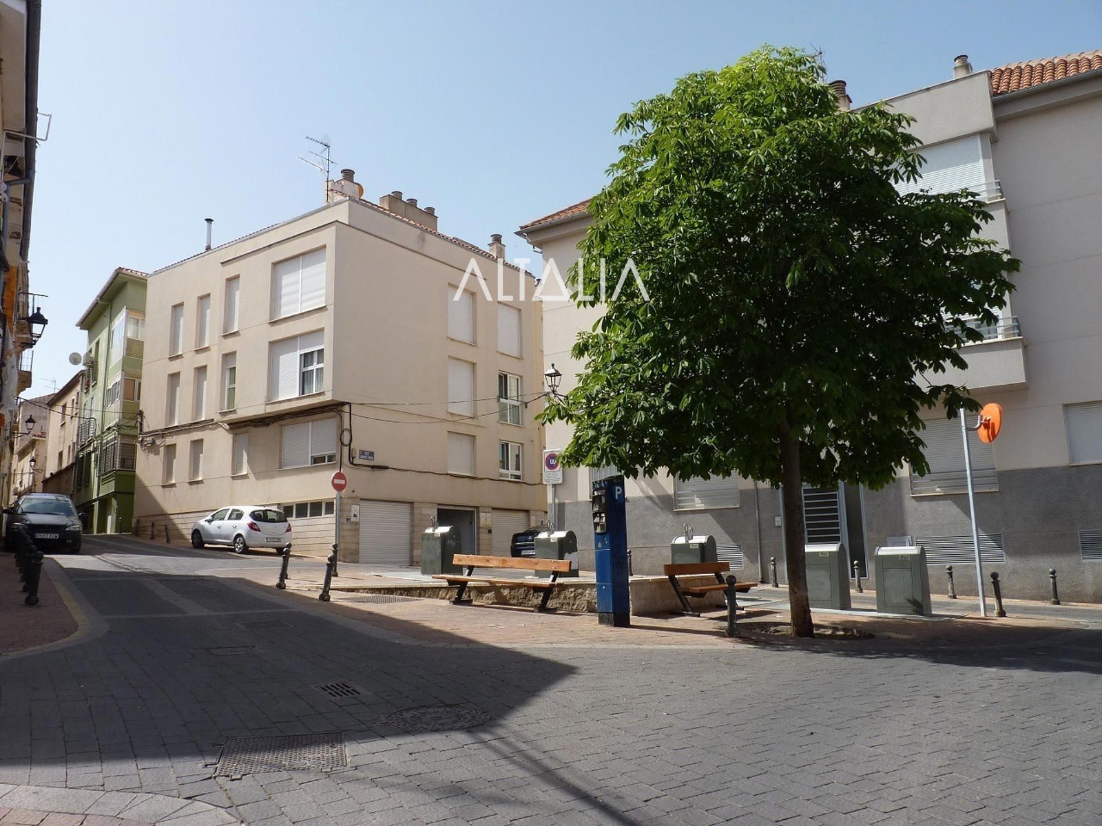 Vista exterior de Piso de alquiler en Cuenca Capital con Aire acondicionado, Calefacción y Trastero