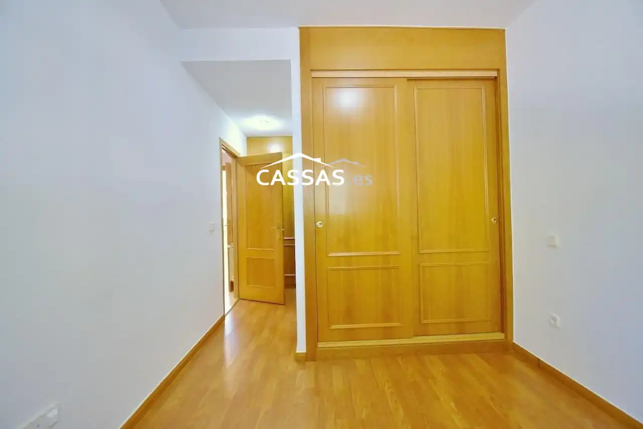 Planta baja en venta en Torrejón de Ardoz con Aire acondicionado y Piscina comunitaria