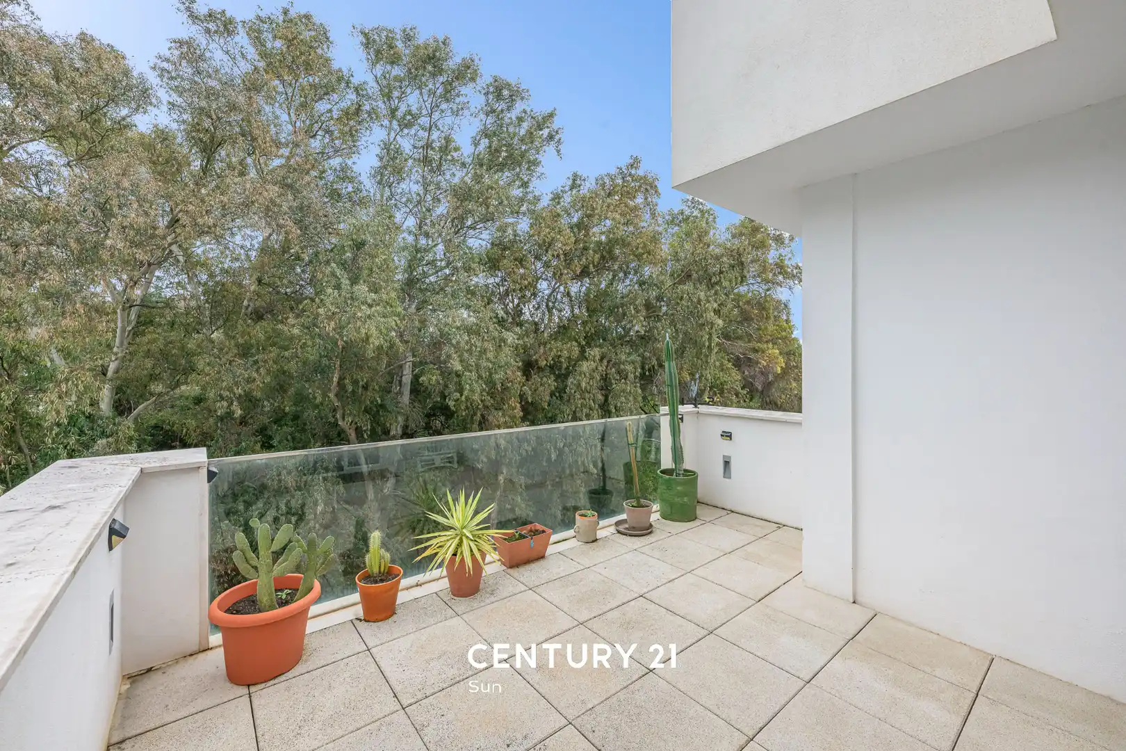 Terrace of Houses for sale in Benalmádena  with Air Conditioner and Furnished