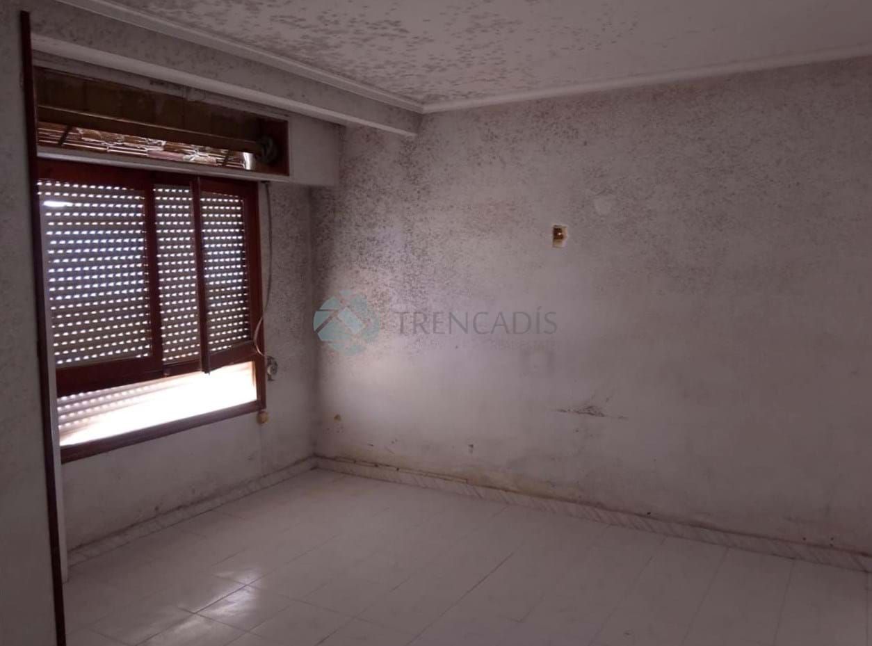 Habitación de Piso en venta en Elda