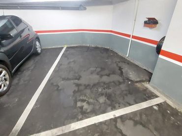 Parking to rent in Centro