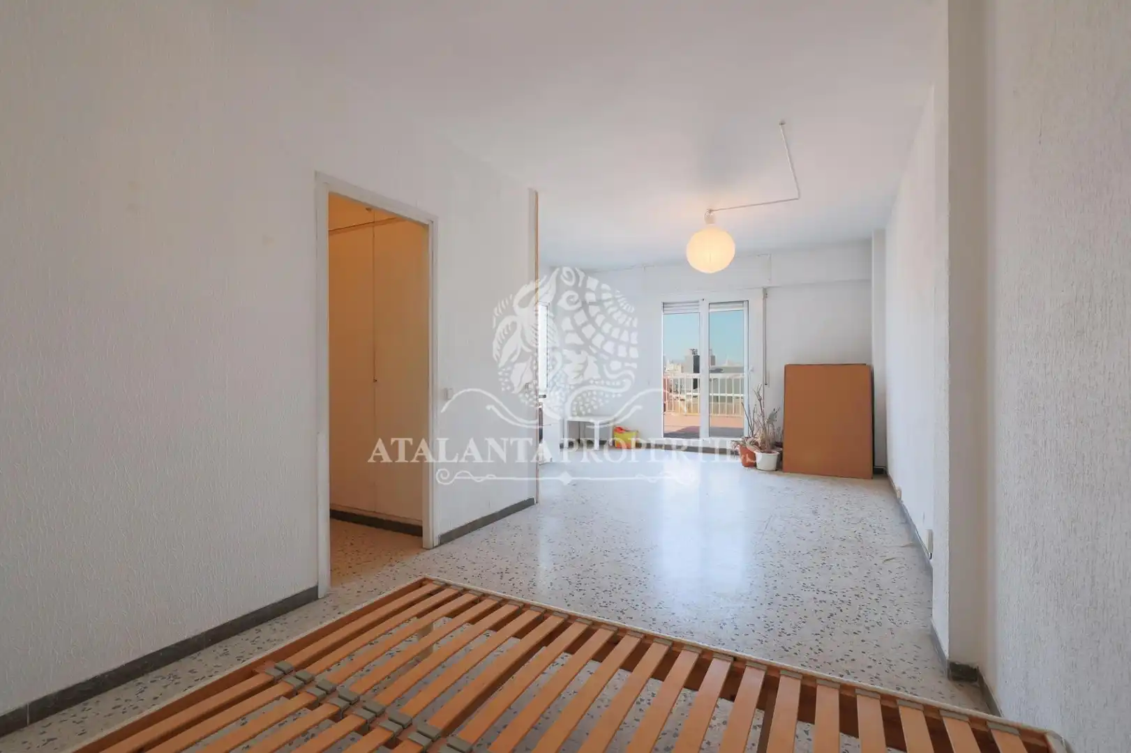 Habitación de Ático en venta en Barcelona con Terraza y Balcón