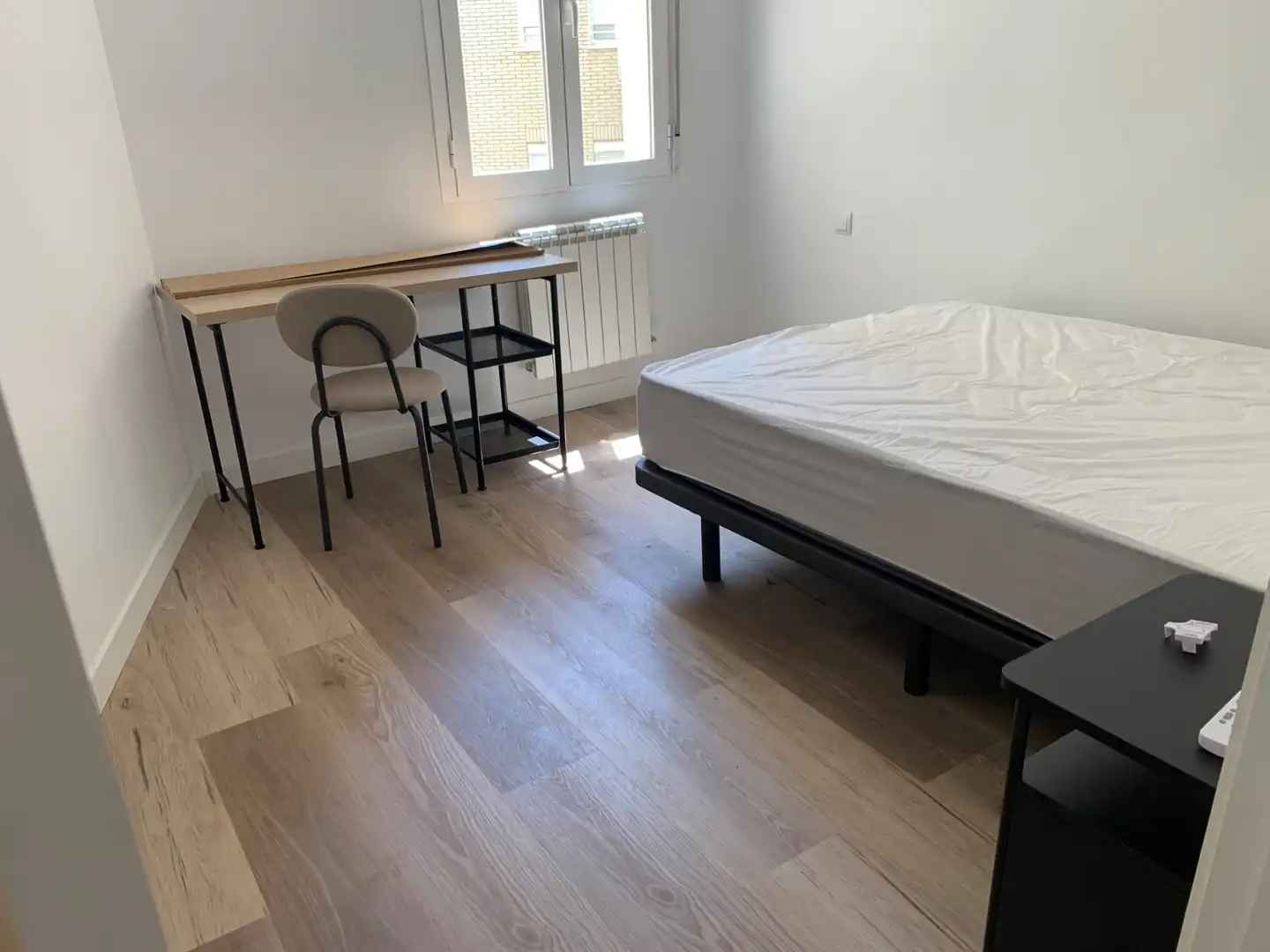 Bedroom of Flat for rent in Madrid  with Air Conditioner, Heating and Terrace