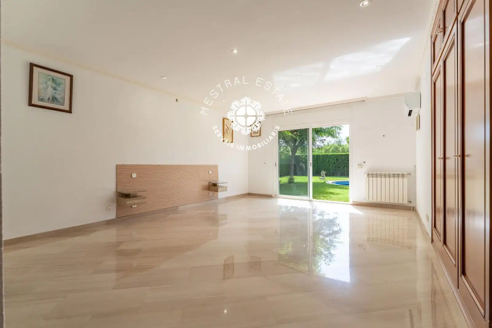 Living room of Houses for sale in Cambrils  with Air Conditioner, Heating and Private garden