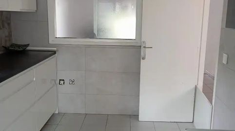 Foto 4 de Casa adosada en venda a Carrer de Josep Pla, 14, Besalú, Girona