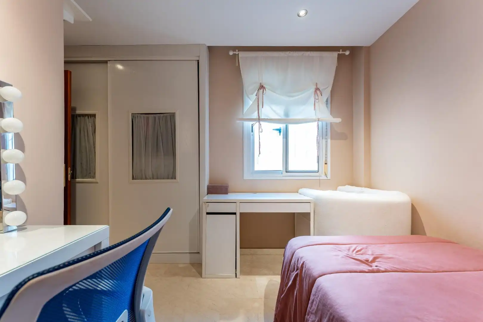 Bedroom of Attic for sale in Rincón de la Victoria  with Air Conditioner, Heating and Terrace