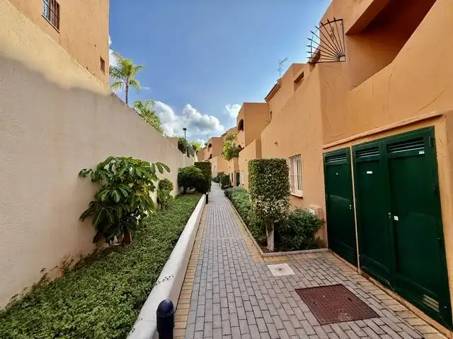 Exterior view of Apartments for sale in Elviria - Cabopino