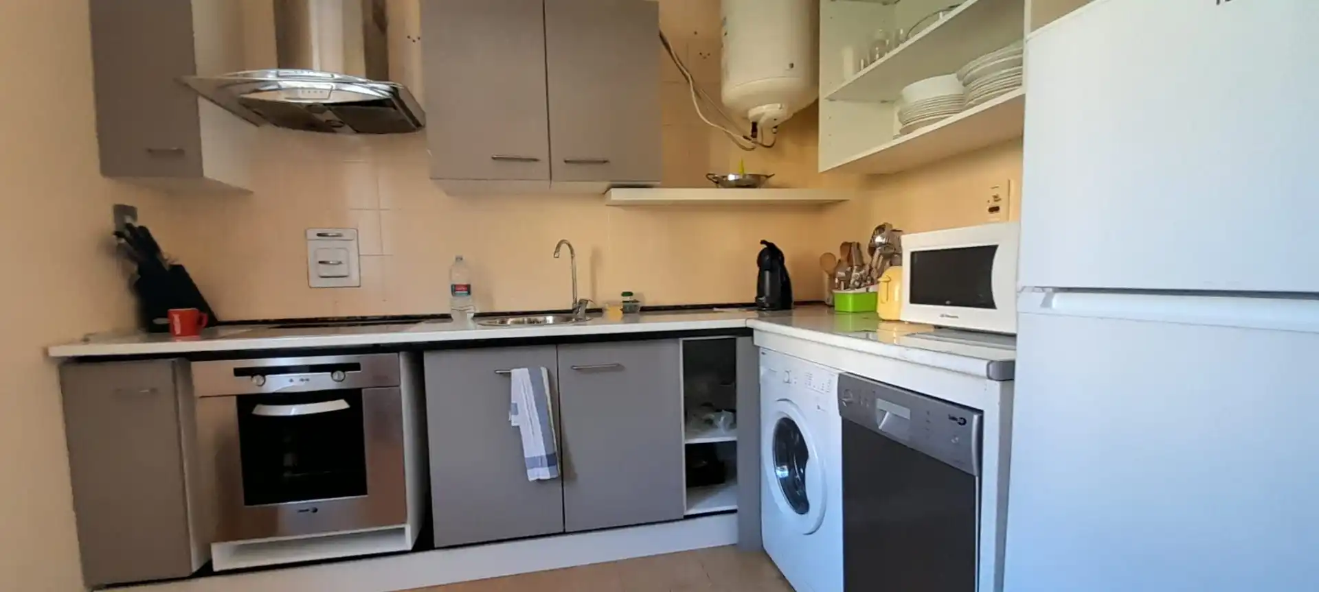Cocina de Piso en venta en Laudio / Llodio con Calefacción, Amueblado y Balcón