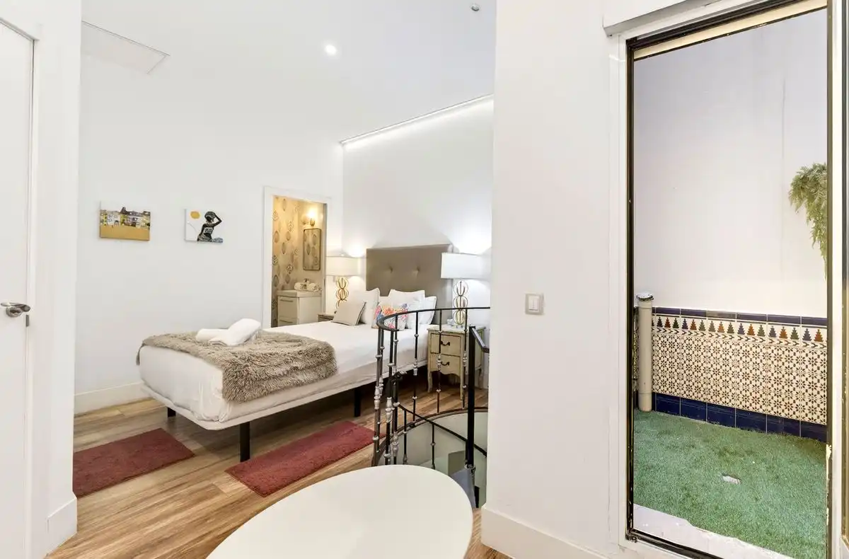 Habitación de Planta baja en venta en Madrid con Aire acondicionado, Calefacción y Amueblado