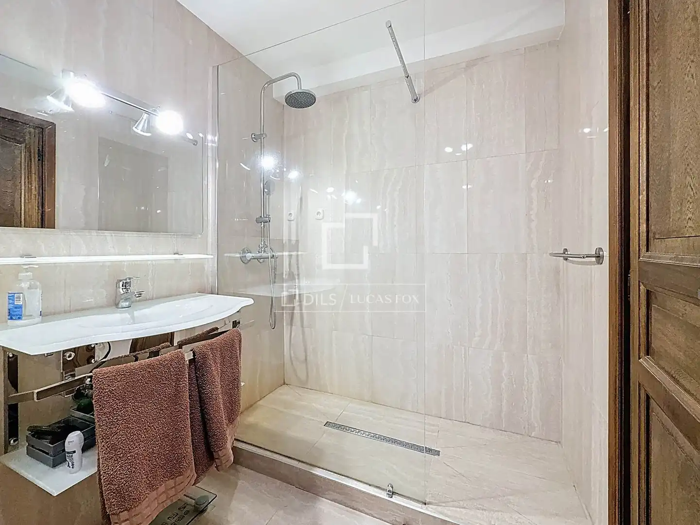 Baño de Piso de alquiler en La Massana con Calefacción, Parquet y Terraza