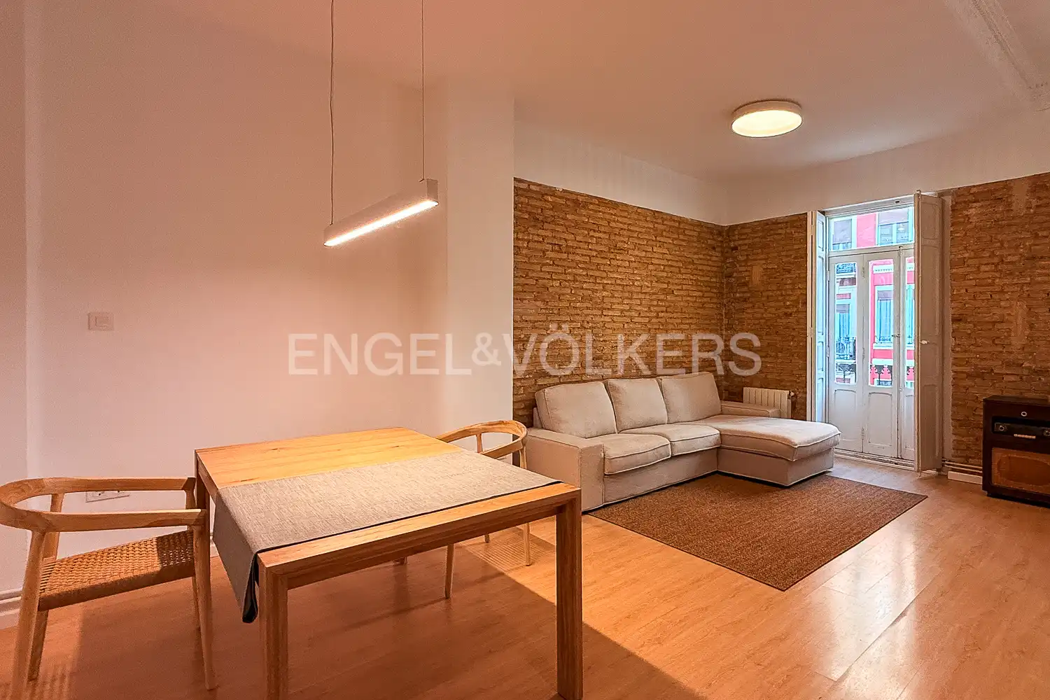Wohnzimmer von Wohnung zur Miete in Valencia mit Heizung, Möbliert und Balkon