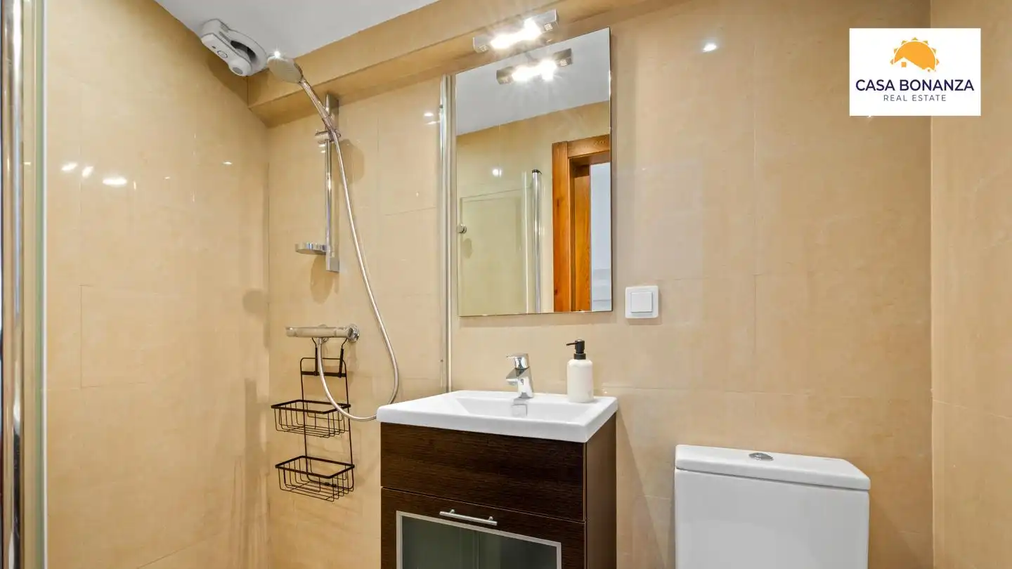House with pool for sale in Calle Almendros Bajo, imagen 21