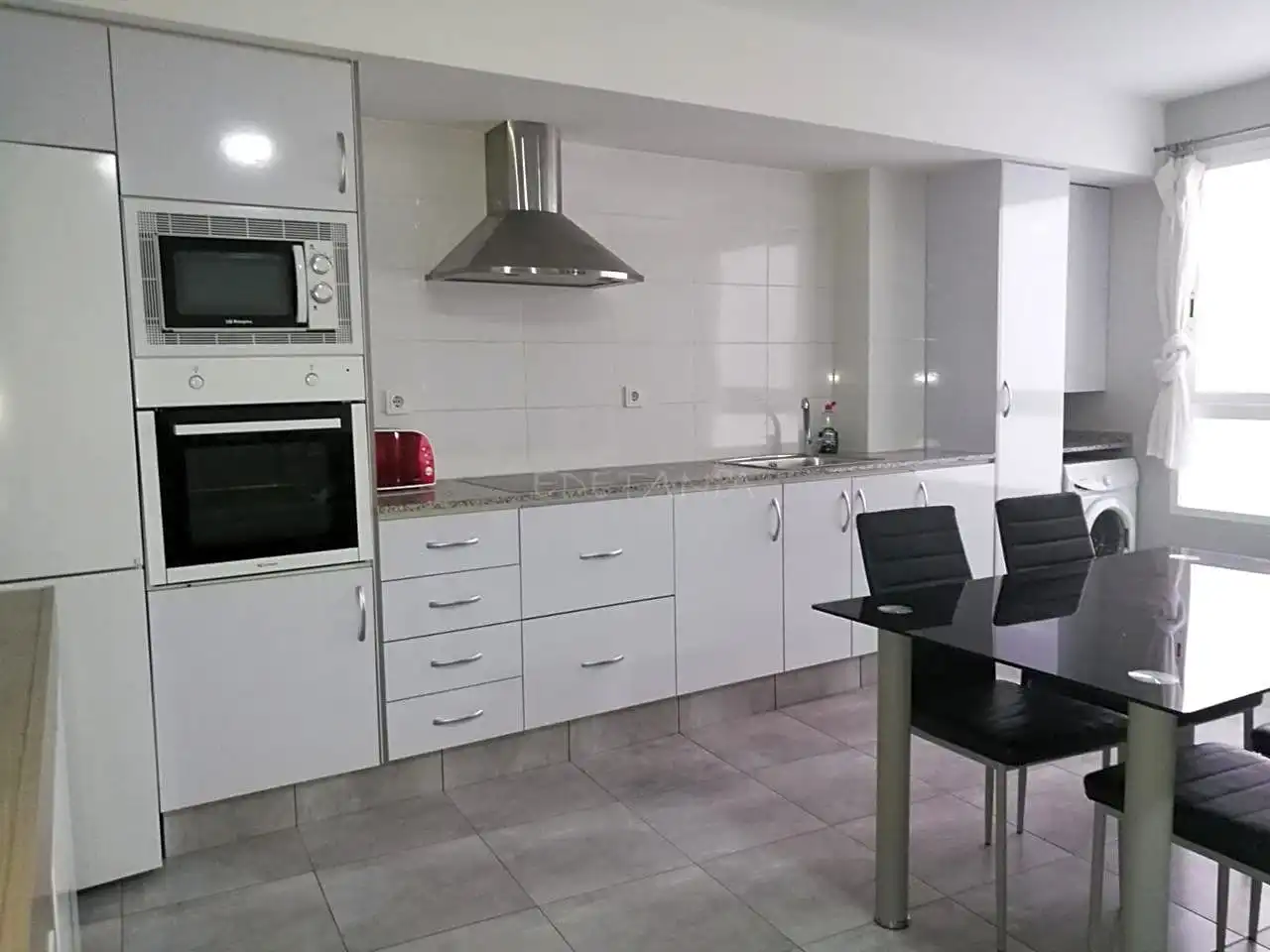 Habitación en Prolongación Doctor Navarr, Alfara del Patriarca