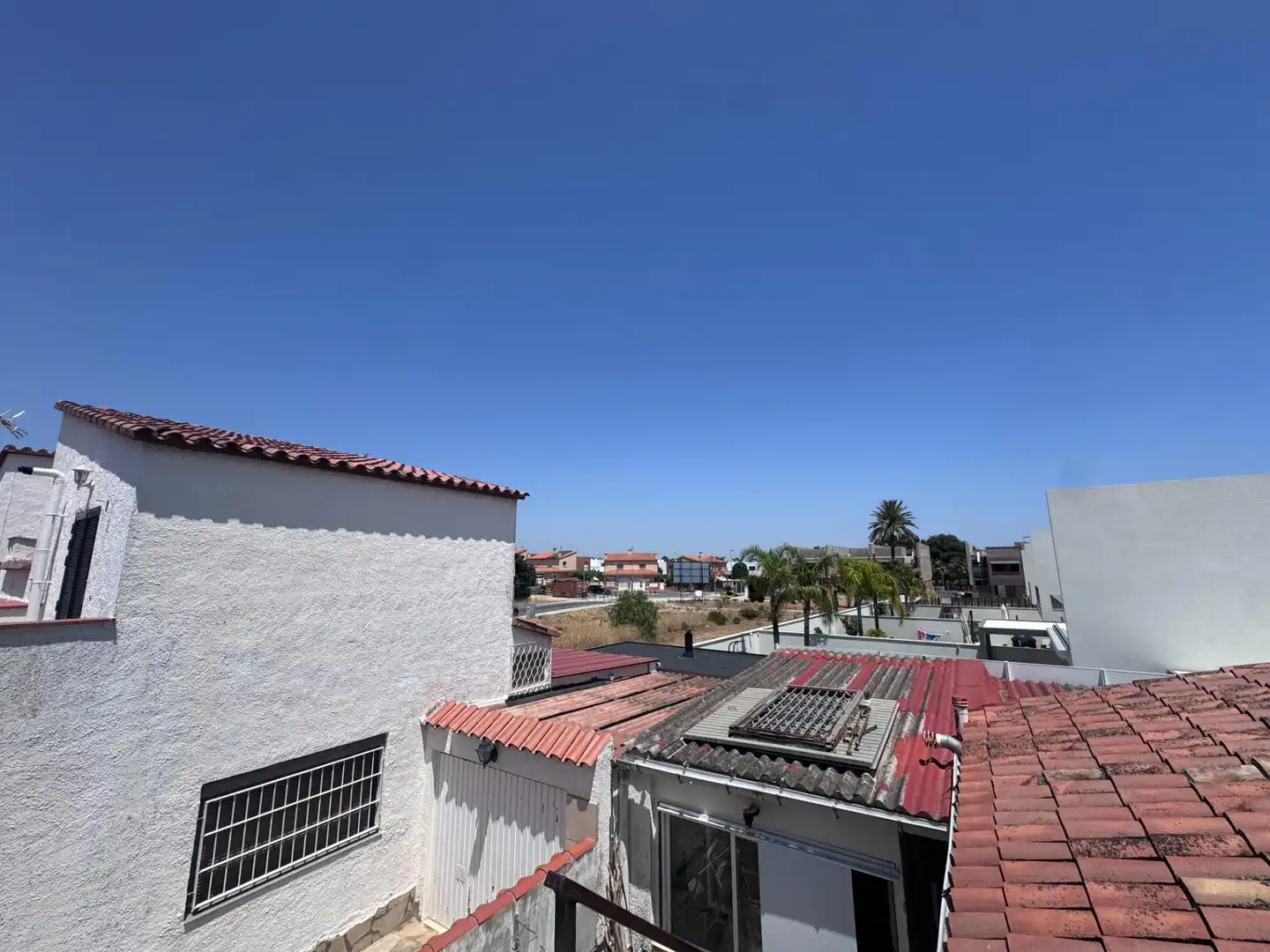Vista exterior de Casa o xalet en venda en Cambrils amb Jardí privat, Terrassa i Traster