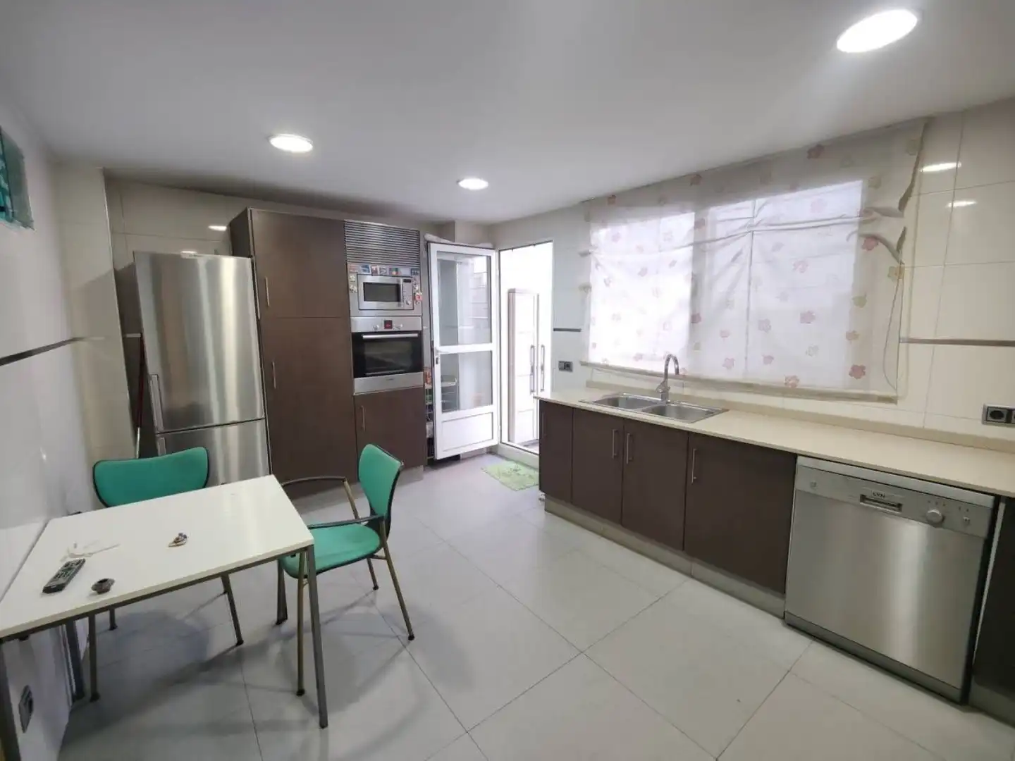 Villa zum Verkauf in Calle Ruiz Pons 30, imagen 2