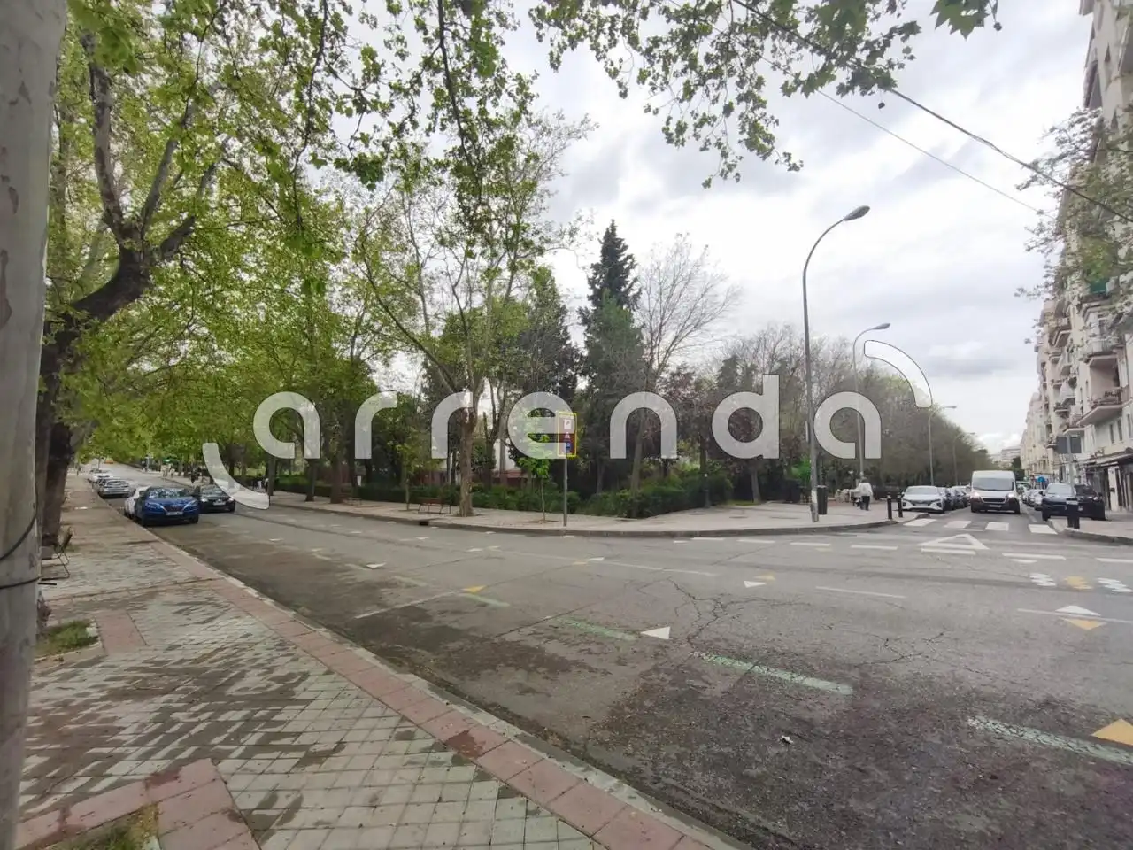 Exterior view of Commercial properties for sale in Madrid