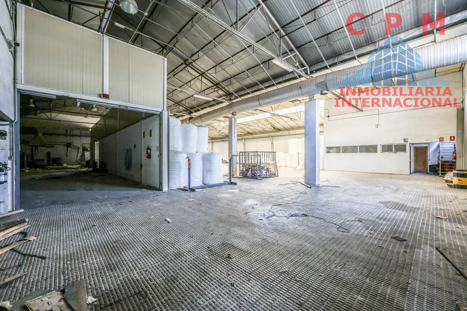 Nau industrial de lloguer en Torrejón de Ardoz amb Calefacció i Alarma