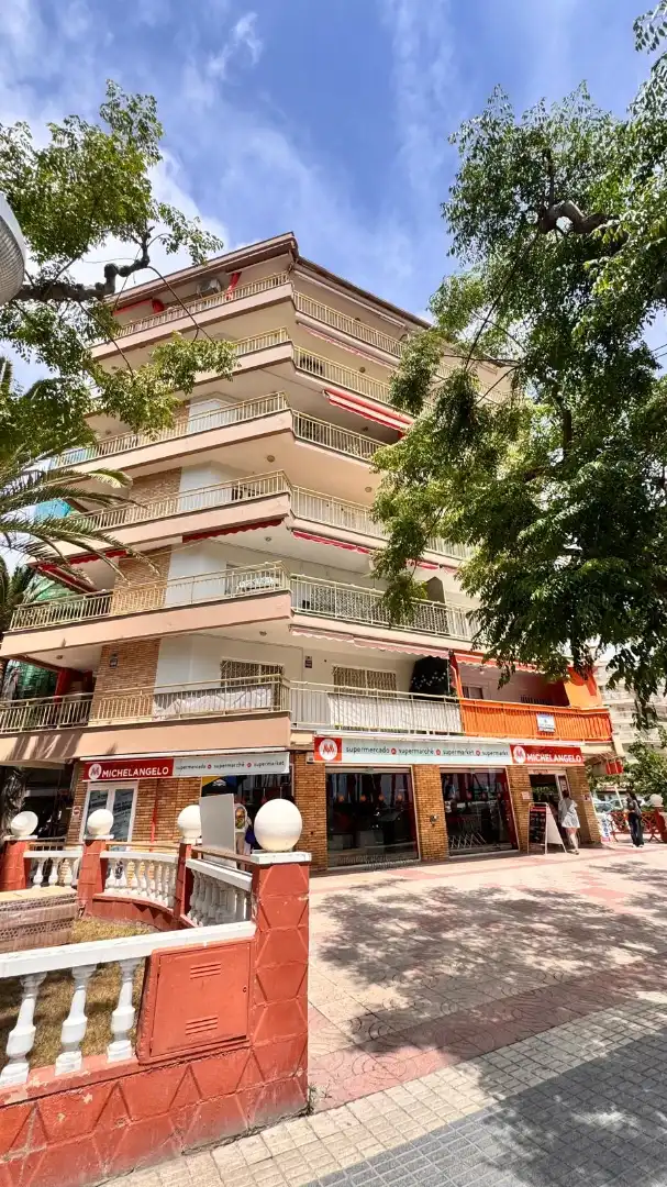 Vista exterior de Piso en venta en Vila-seca con Aire acondicionado, Calefacción y Amueblado