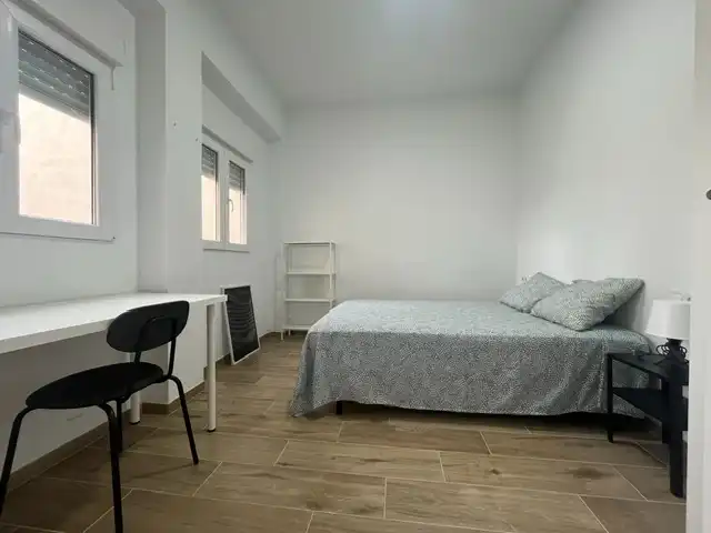 Habitación de Piso de alquiler en Castellón de la Plana / Castelló de la Plana con Aire acondicionado y Amueblado