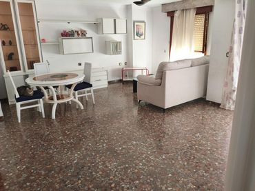 Flat with balcony for sale in Adra