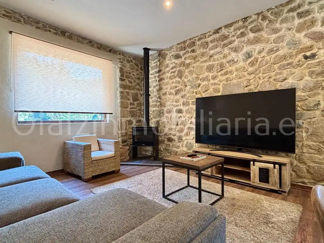 Sala de estar de Casa o chalet en venta en Artzentales con Calefacción y Balcón