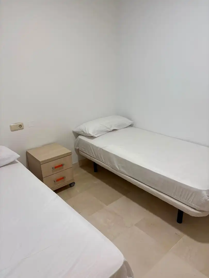 Schlafzimmer von Wohnung zur Miete in Motril mit Klimaanlage, Heizung und Möbliert