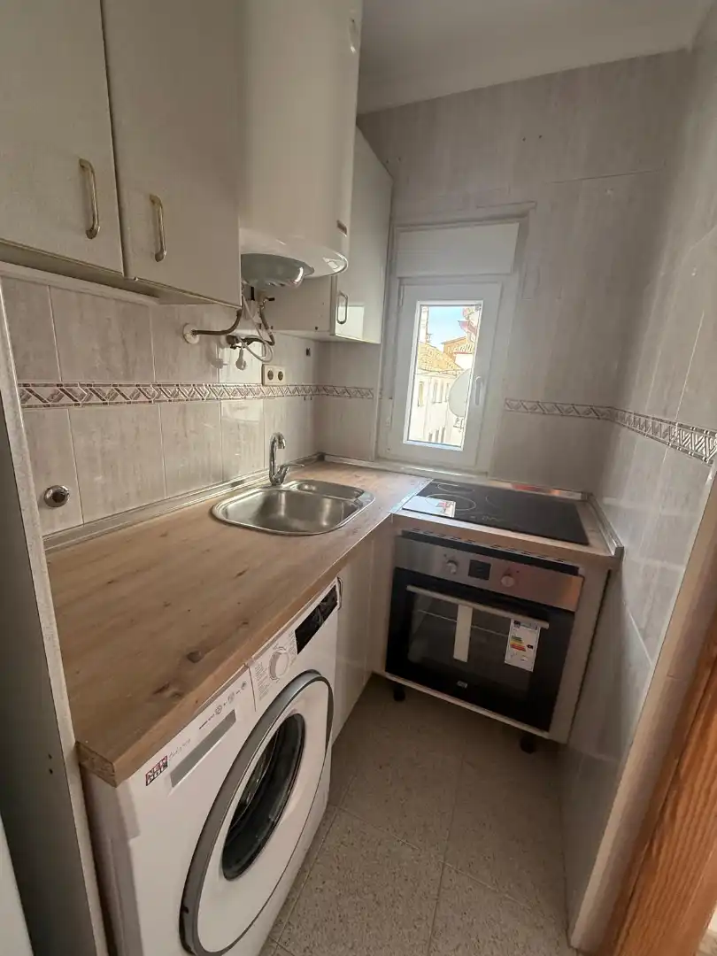 Piso en venta en Calle Antonio Machado 6, imagen 2