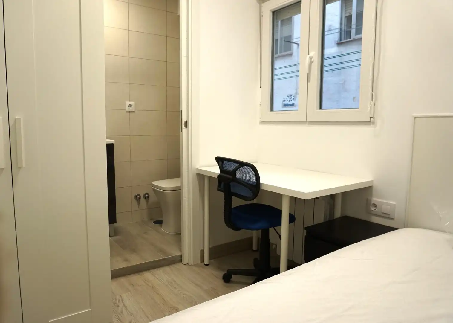 Room in Calle CAPITAN MENDEZ VIGO, 50, Santo Tomás