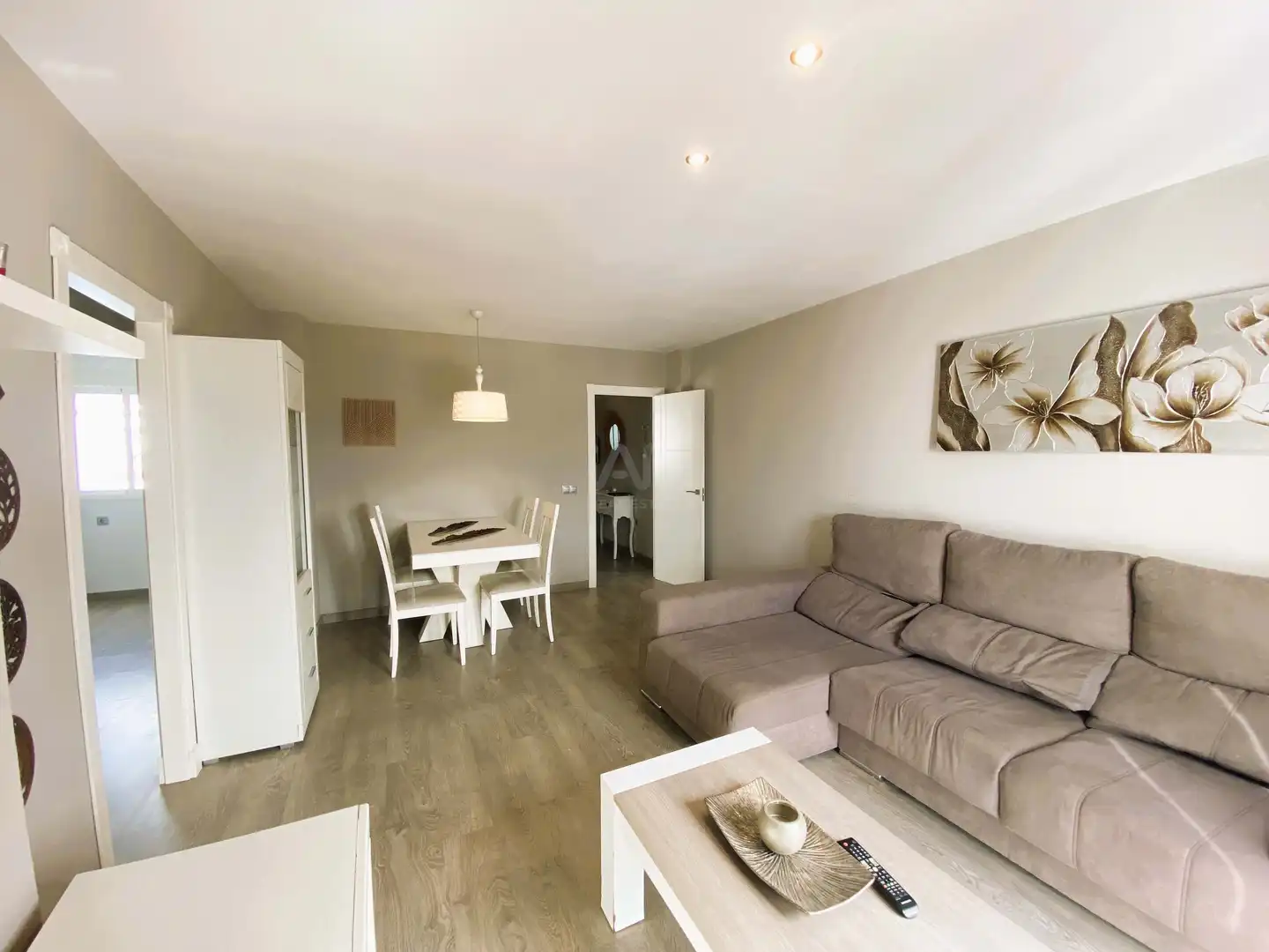 Living room of Flat for sale in Chiclana de la Frontera  with Air Conditioner and Heating