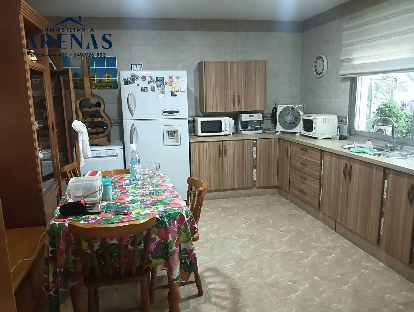 Kitchen of Houses for sale in Fuente Vaqueros