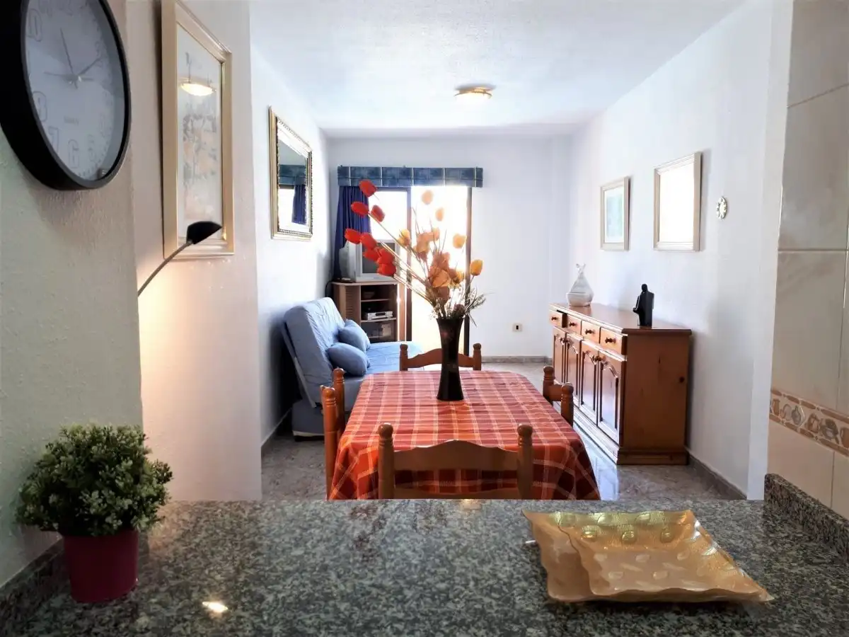 Comedor de Piso de alquiler en Arona con Amueblado y Balcón