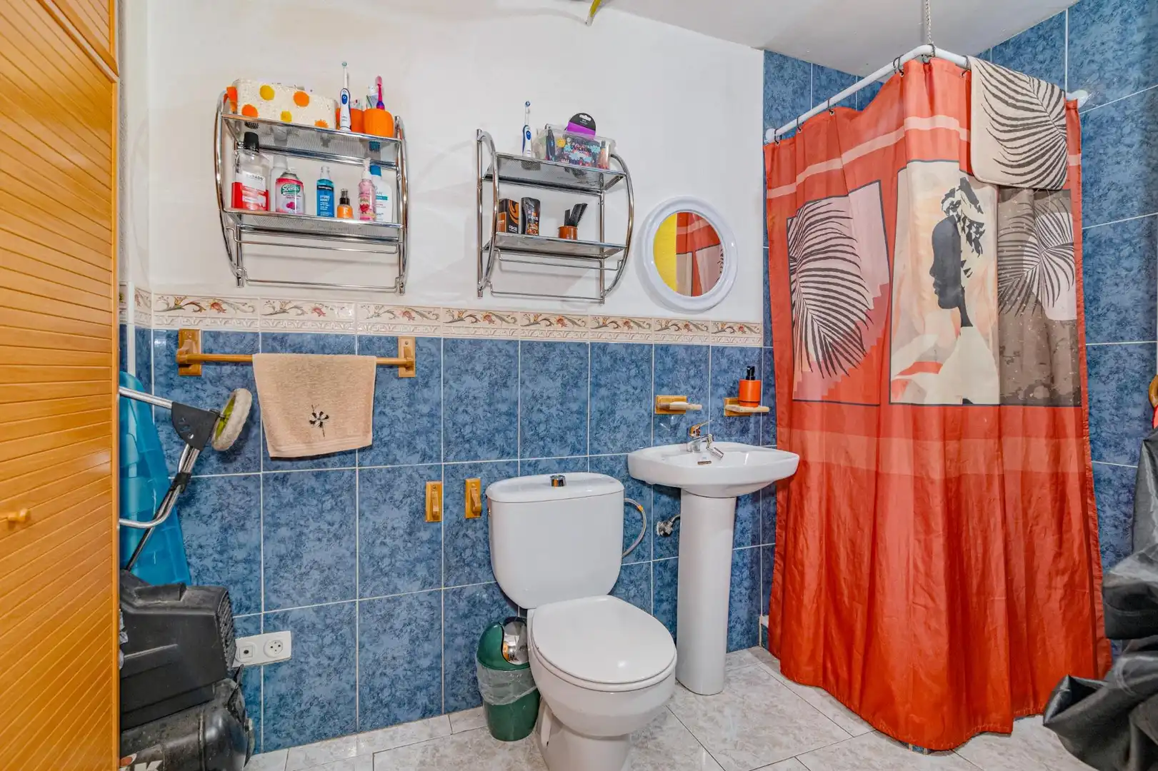 Baño de Casa adosada en venta en Alhendín