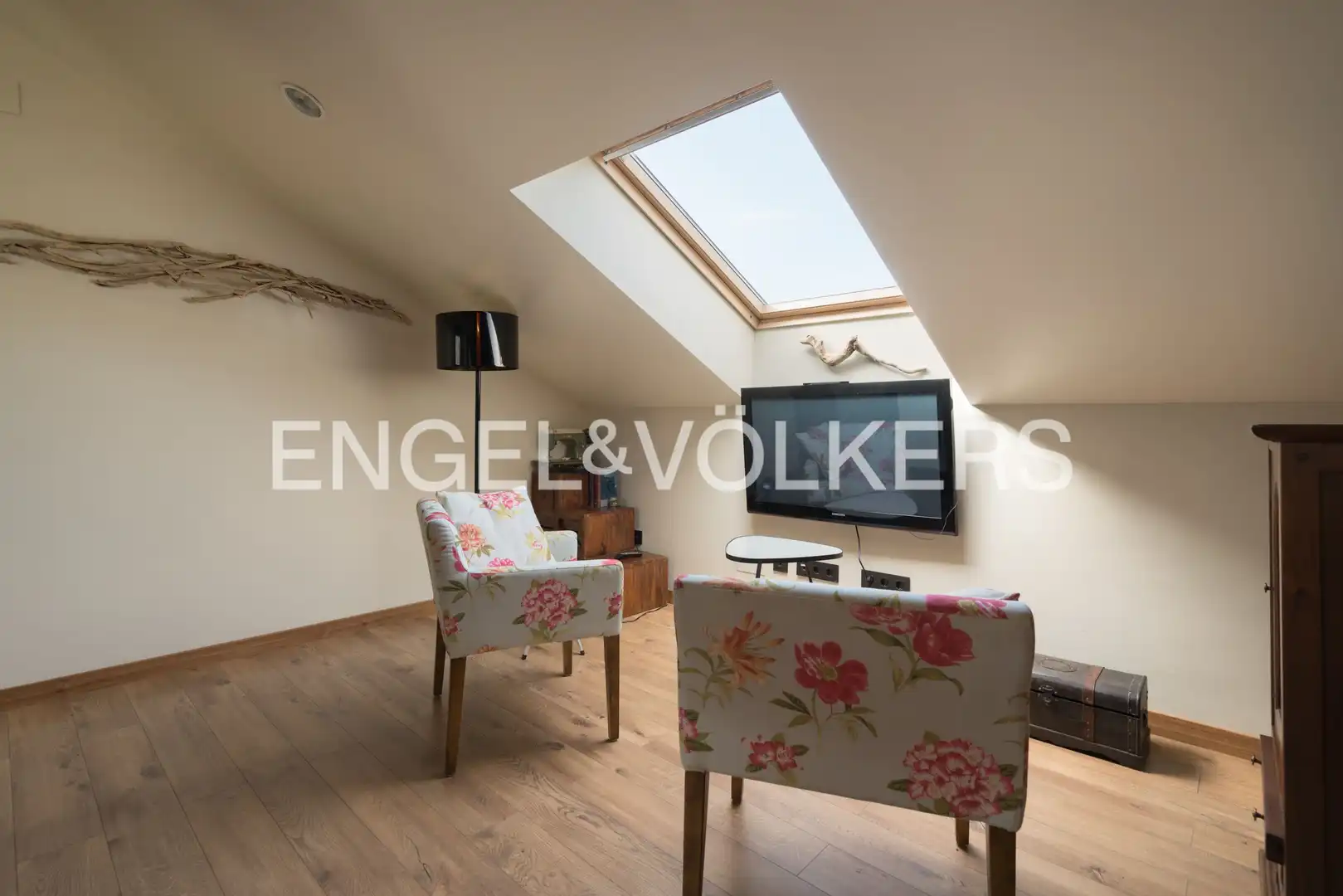 Living room of Houses for sale in Cudillero  with Heating, Private garden and Terrace