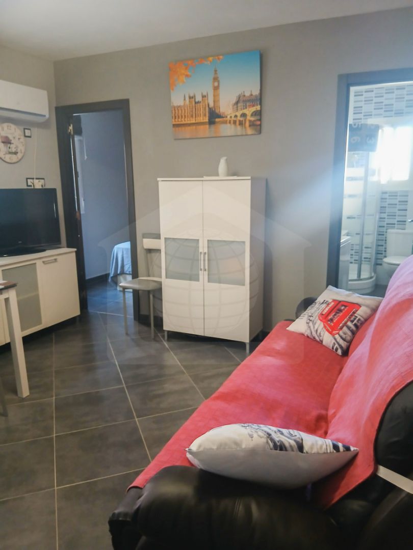 Bedroom of Flat for sale in Torremolinos