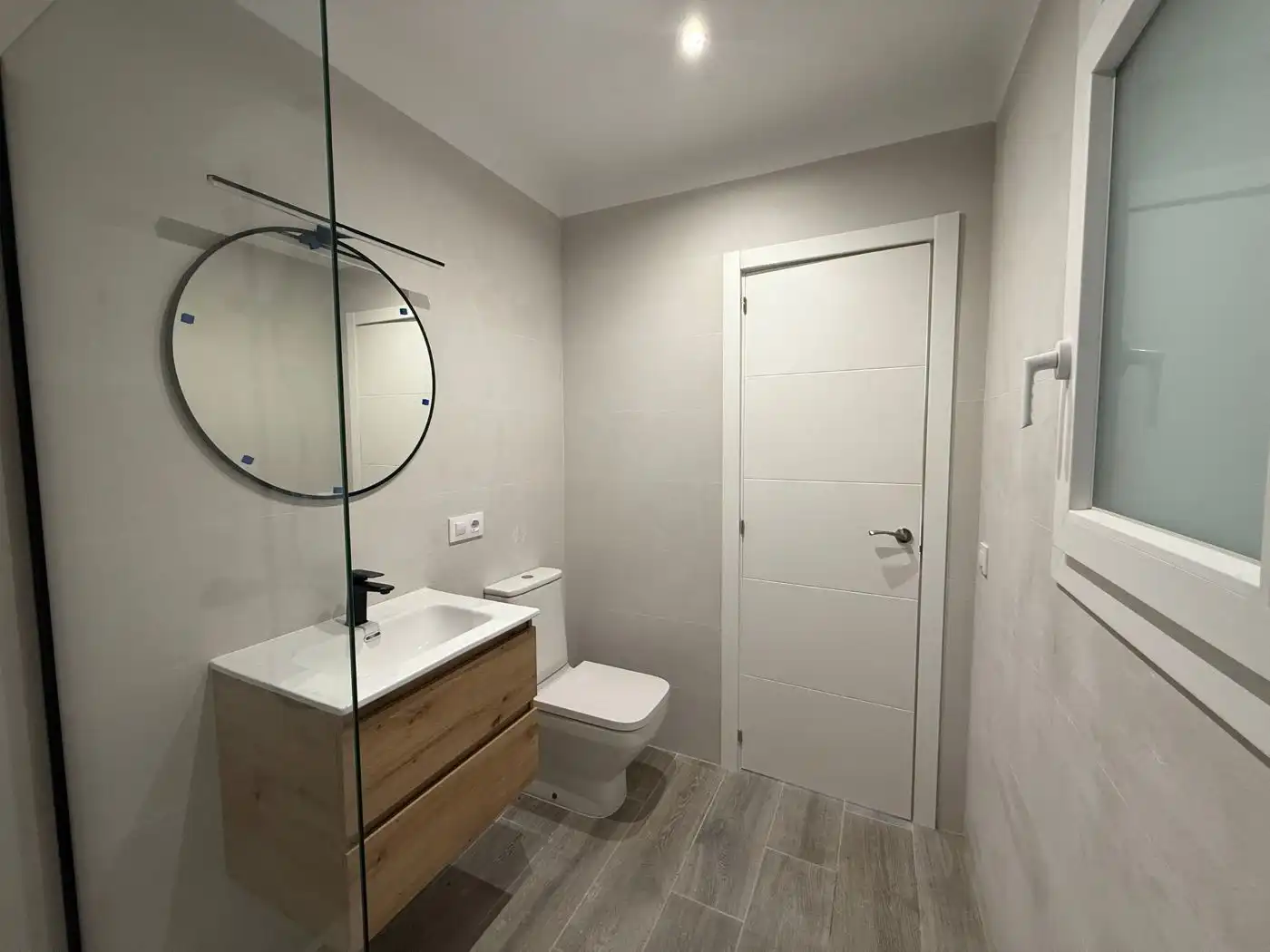 Bathroom of Apartments for sale in Empuriabrava  with Air Conditioner, Heating and Terrace