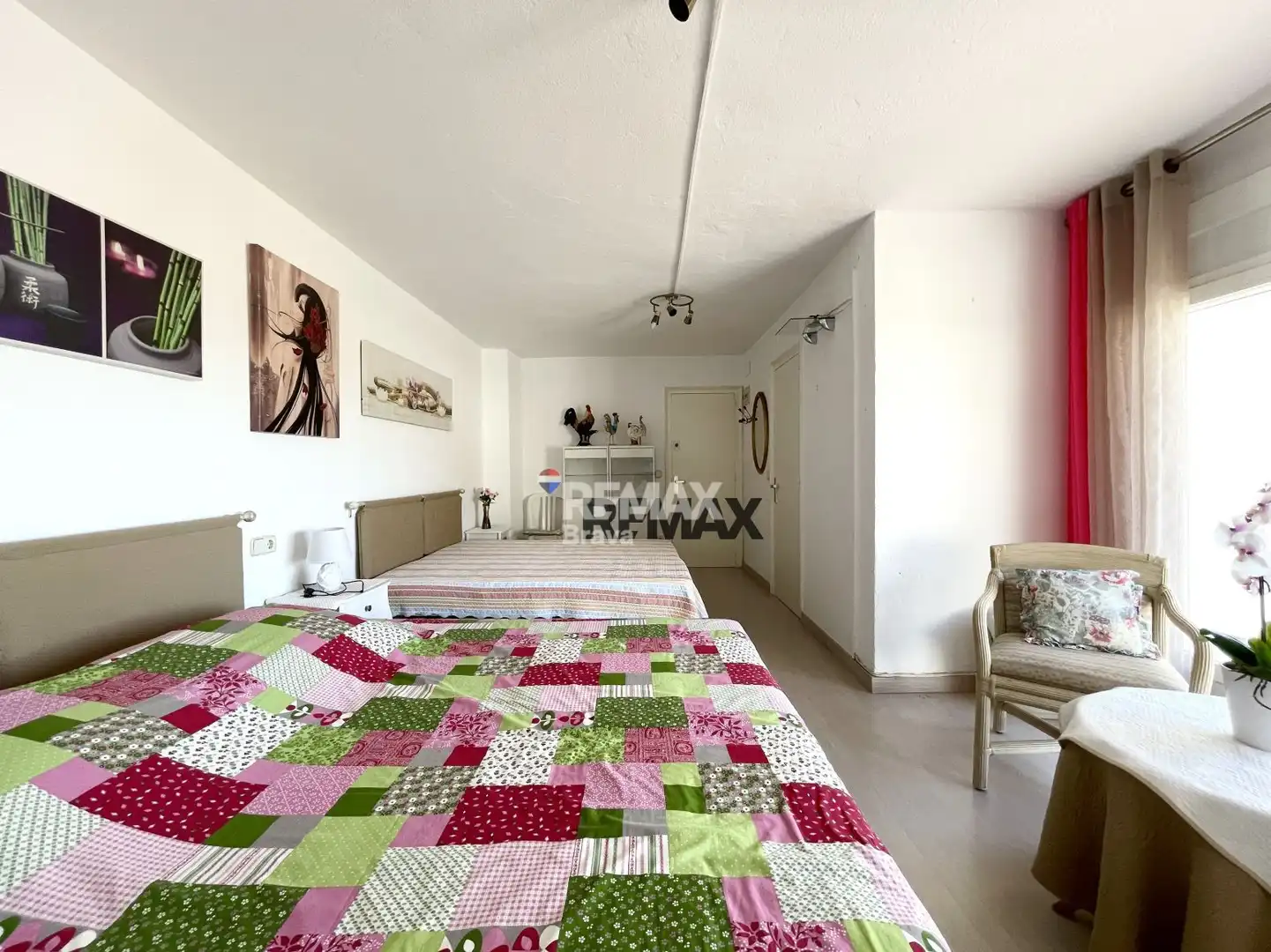 Dormitori de Casa o xalet en venda en Roses amb Aire condicionat, Calefacció i Jardí privat