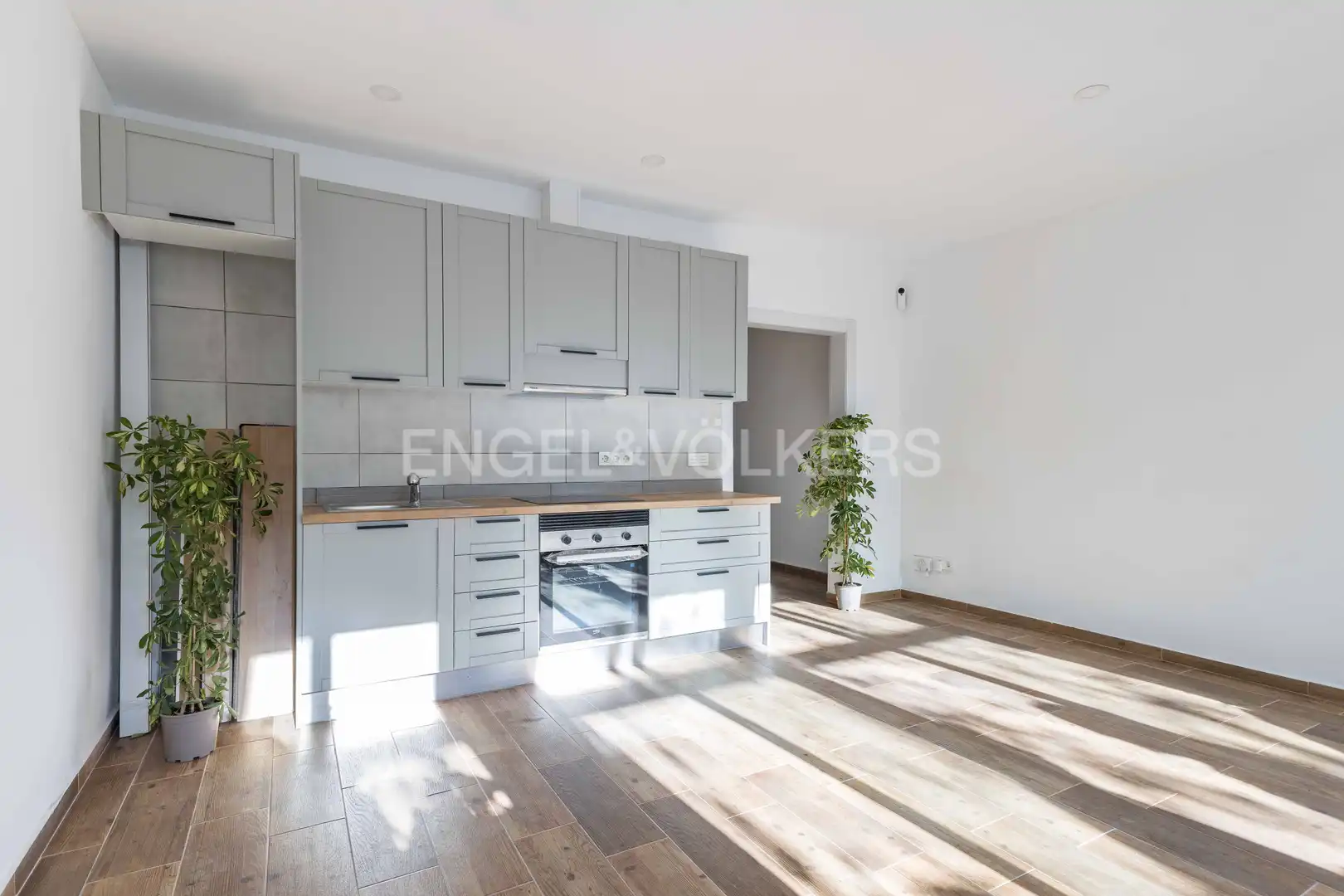 Cocina de Casa o chalet en venta en El Prat de Llobregat con Aire acondicionado, Calefacción y Jardín privado
